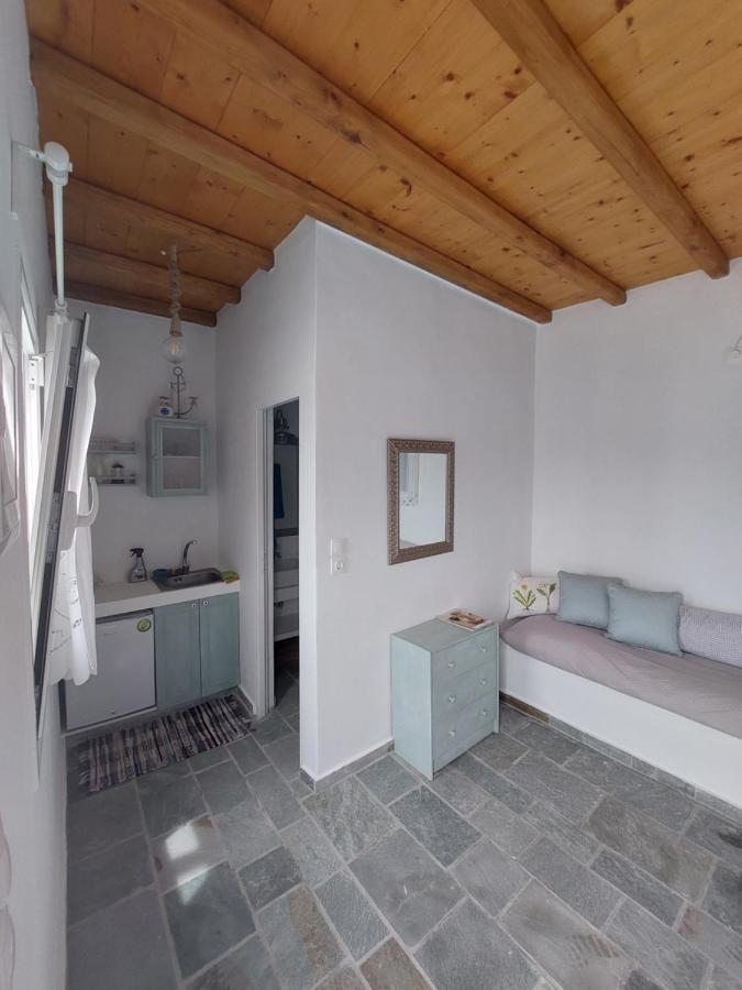 Μπλε Στουντιο 1 Villa Livadi  Екстериор снимка